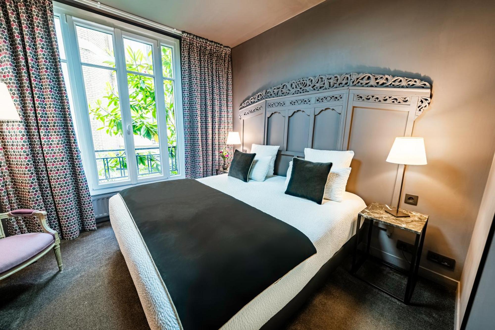 Superior Room,1596009784:JPEG