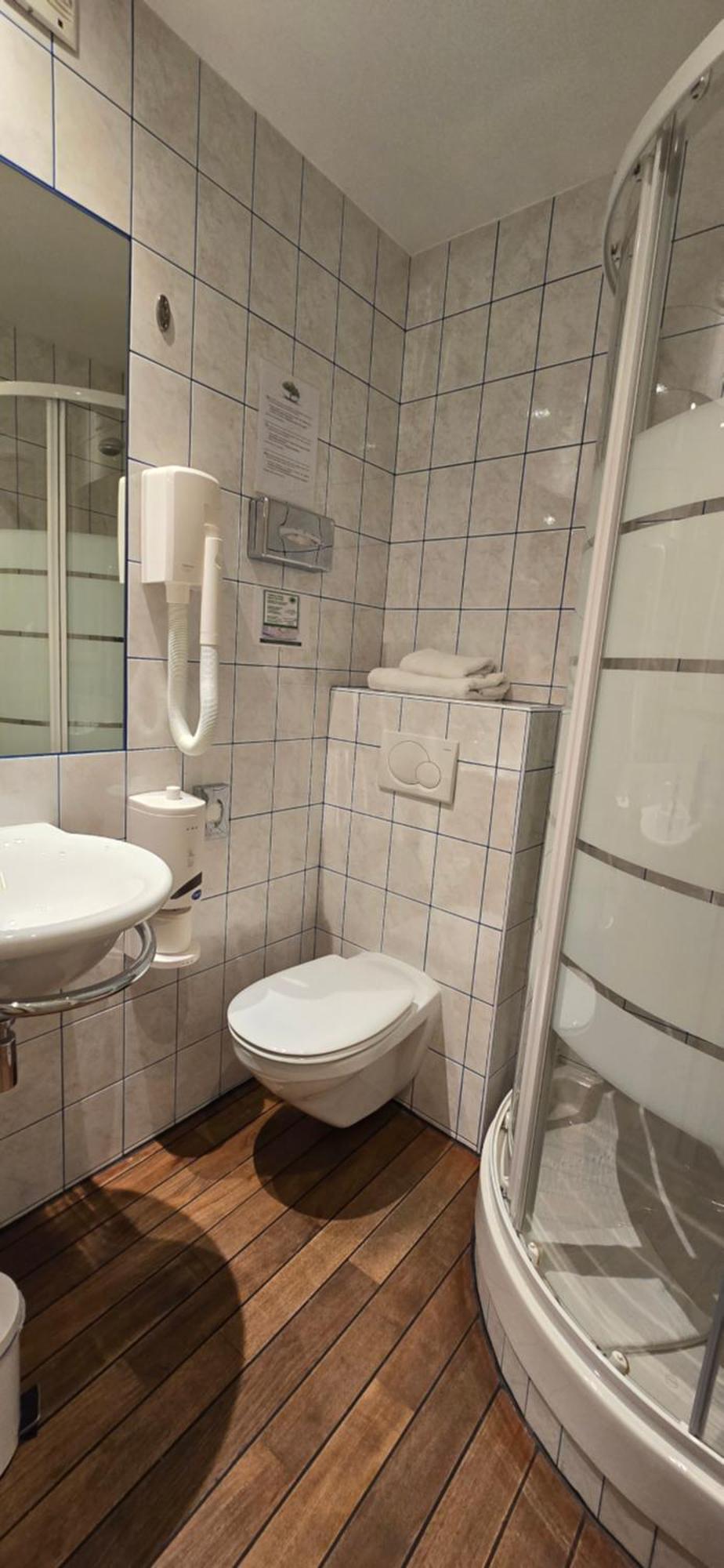 Habitación Individual Estándar con ducha