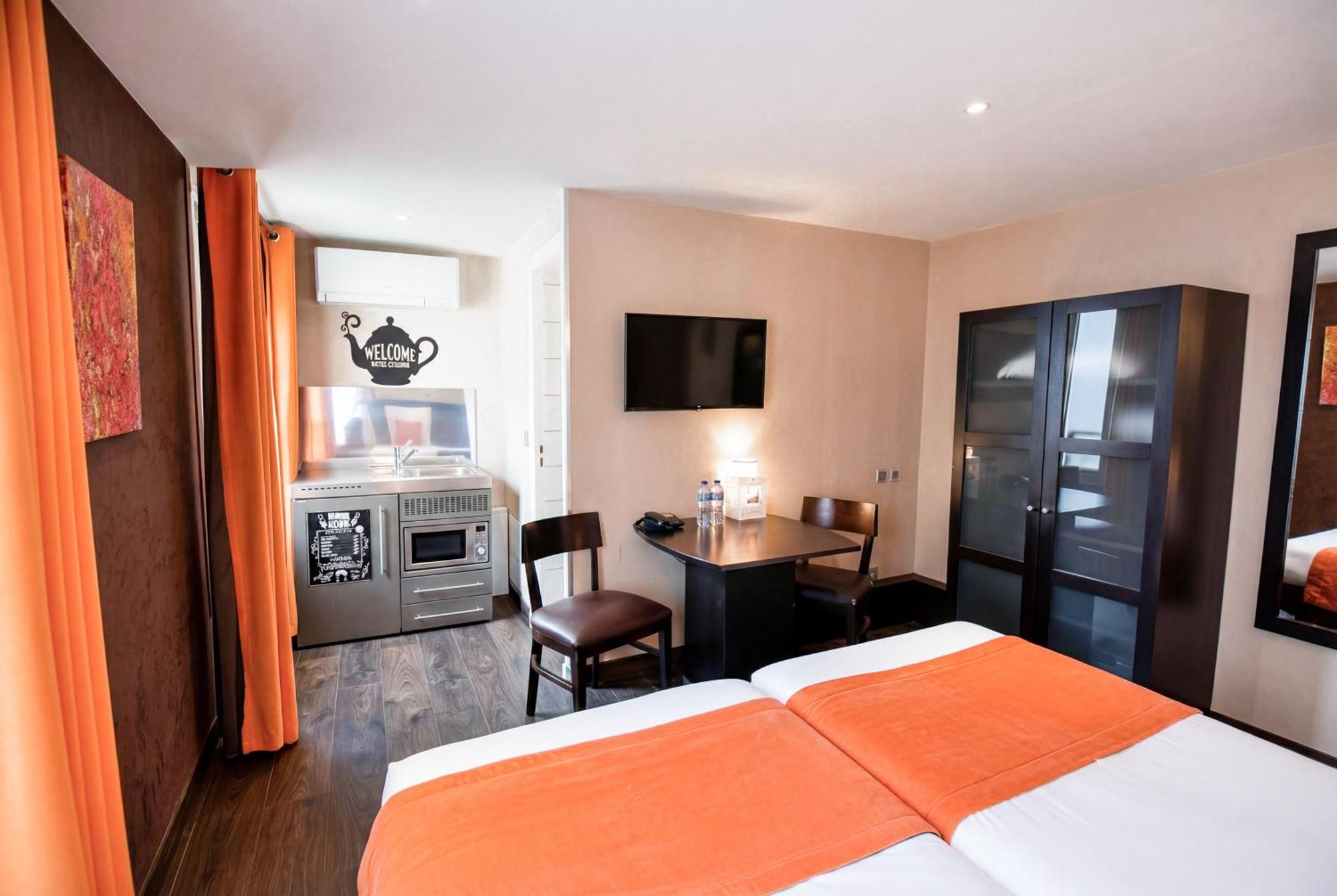 Suite Junior con cocina americana