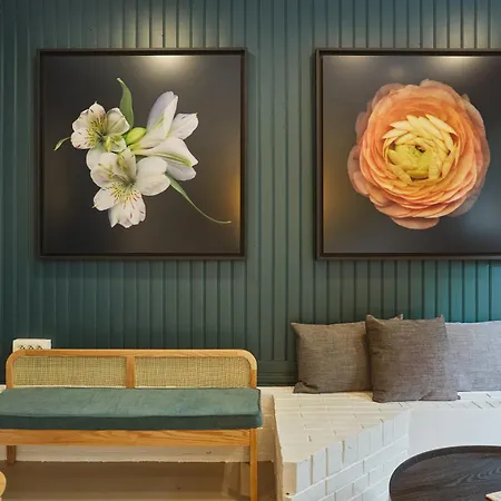 Hotel Beauquartier Montmartre-3