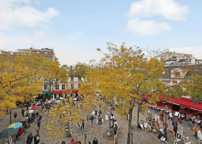 Appartement: Pick A Flat'S Apartment On Place Du Tertre