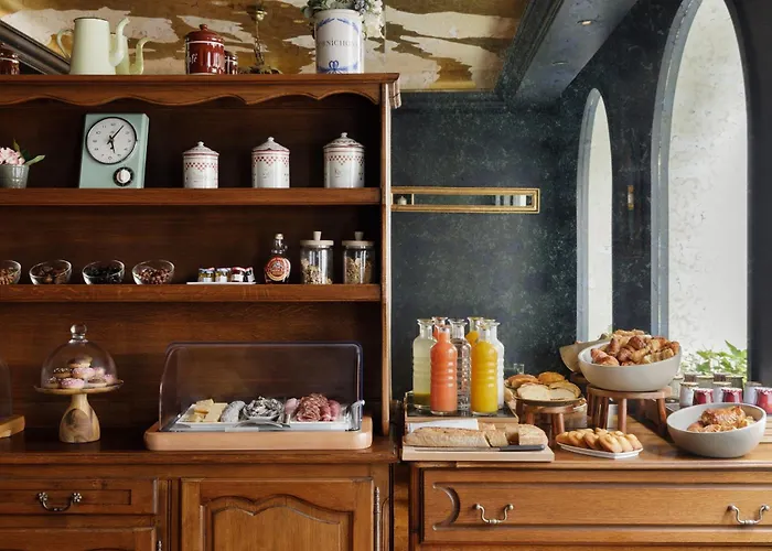 Hotel romantico: New Hotel Republique - Ex Albert'S Hotel