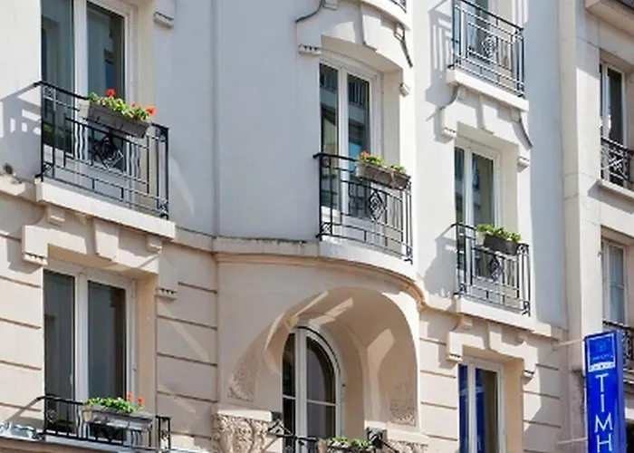  Timhotel Tour Montparnasse
