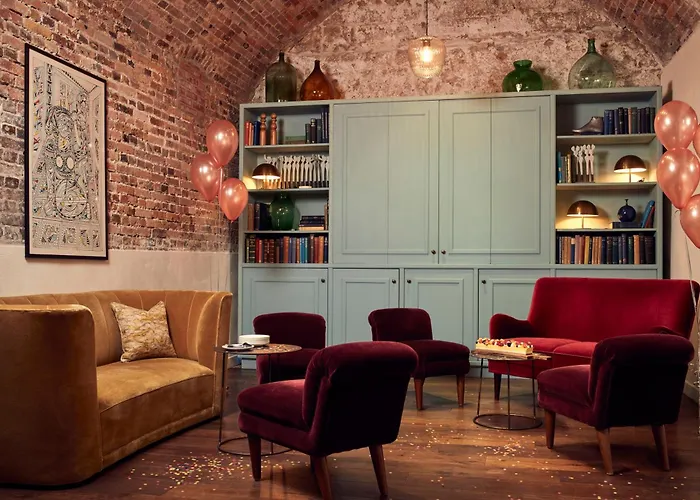  Hoxton, Paris