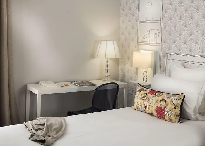Hotels with a view Paris Vaugirard