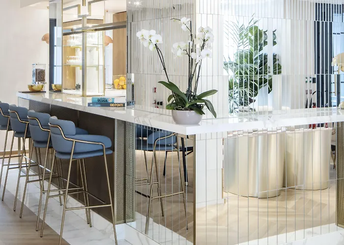 5 star hotel: Hotel Parisianer
