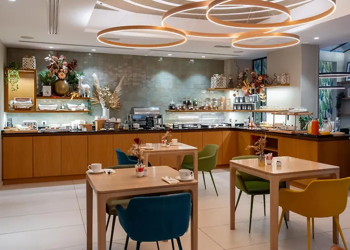 Resort: Hotel Le Six