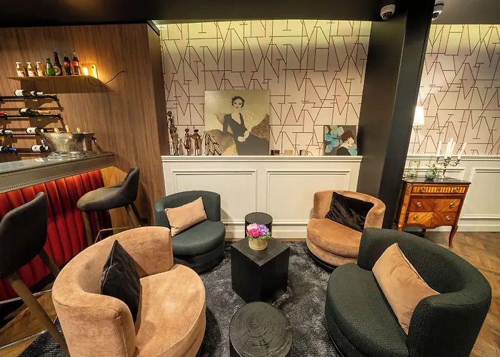 Hotel Villa Nicolo - Tour Eiffel